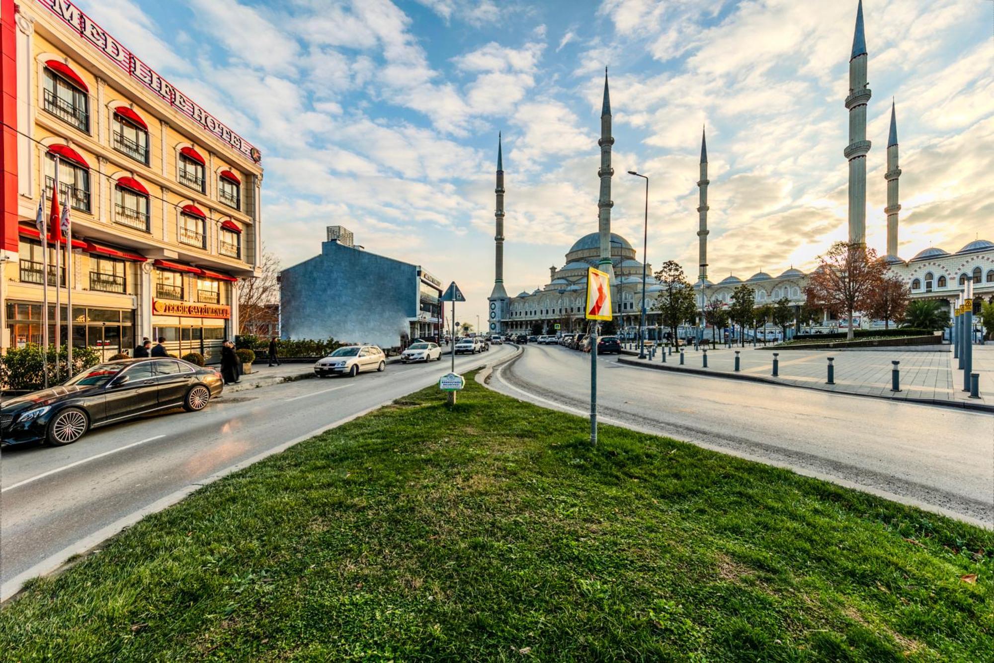 Med Life Hotel Istanbul Airport Arnavutkoy Buitenkant foto