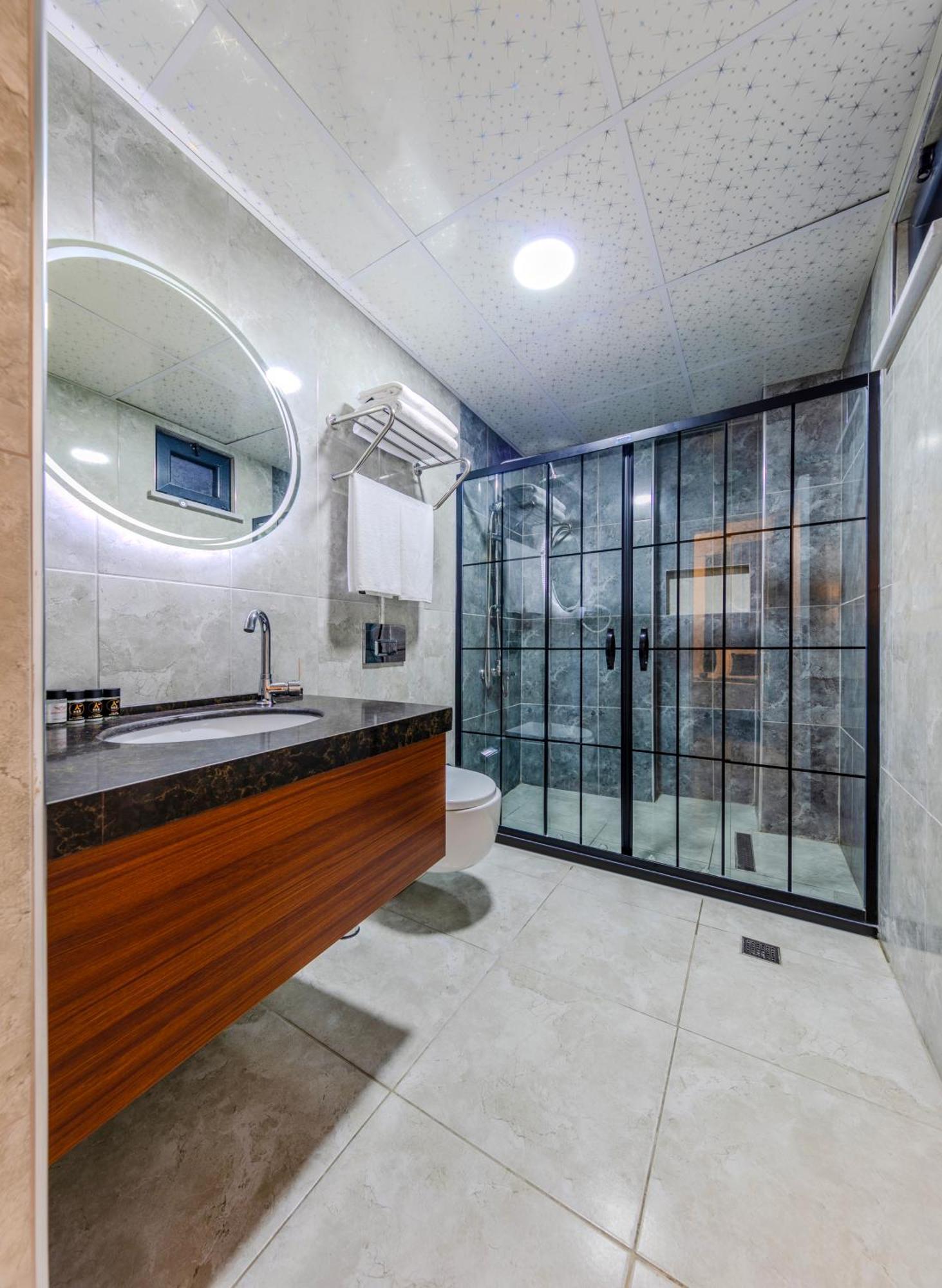 Med Life Hotel Istanbul Airport Arnavutkoy Buitenkant foto